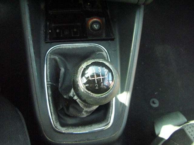 VOLKSWAGEN GOLF 1.9 TDI 100CV