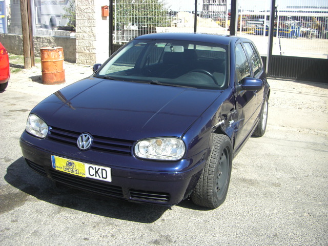 VOLKSWAGEN GOLF 1.9 TDI 100CV
