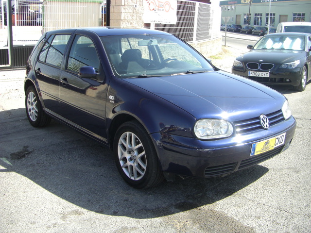 VOLKSWAGEN GOLF 1.9 TDI 100CV