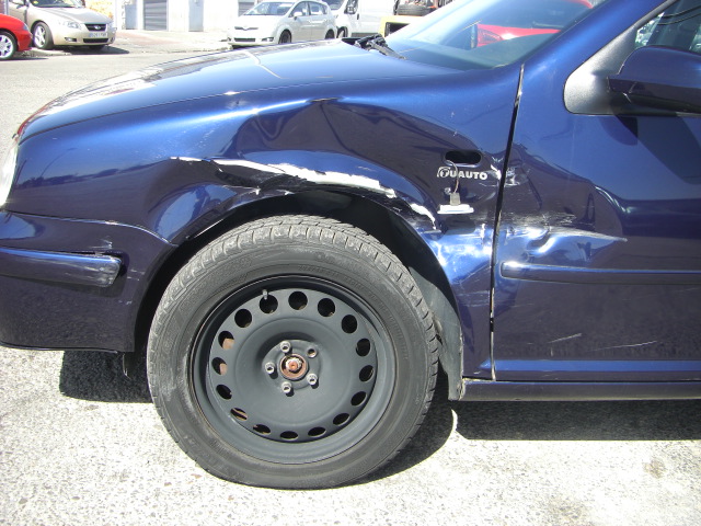 VOLKSWAGEN GOLF 1.9 TDI 100CV