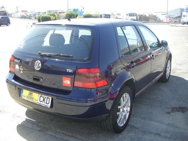 VOLKSWAGEN GOLF 1.9 TDI 100CV