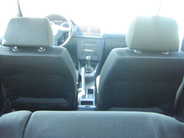 VOLKSWAGEN GOLF 1.9 TDI 100CV