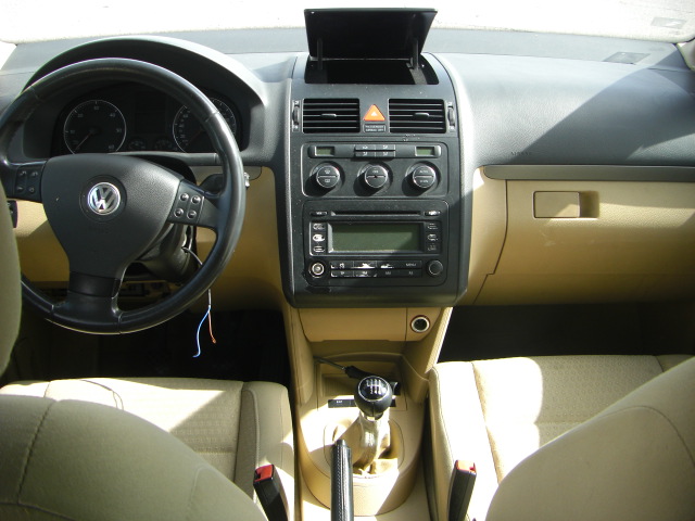 VOLKSWAGEN TOURAN 2.0 TDI 140CV