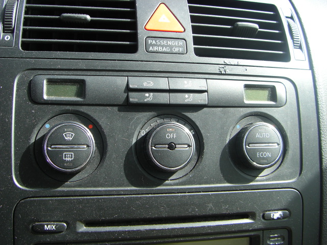 VOLKSWAGEN TOURAN 2.0 TDI 140CV