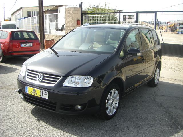 VOLKSWAGEN TOURAN 2.0 TDI 140CV