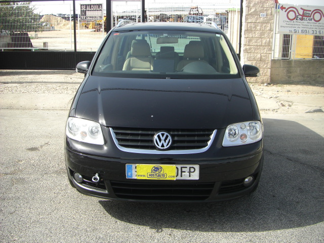 VOLKSWAGEN TOURAN 2.0 TDI 140CV