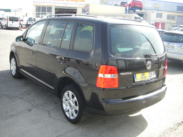 VOLKSWAGEN TOURAN 2.0 TDI 140CV