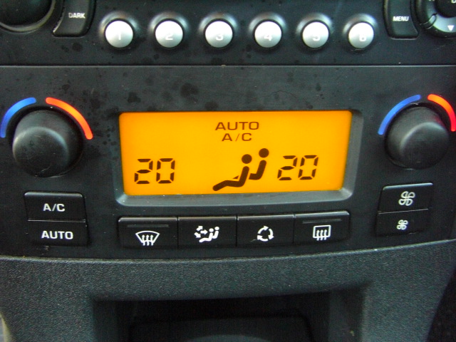 CITROEN C-4 1.6 HDI 90CV