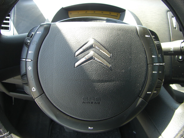 CITROEN C-4 1.6 HDI 110CV