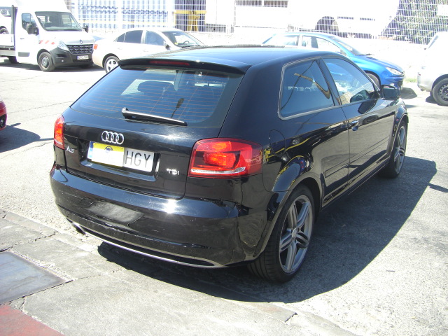 AUDI A3 S LINE 2.0 TDI 140CV