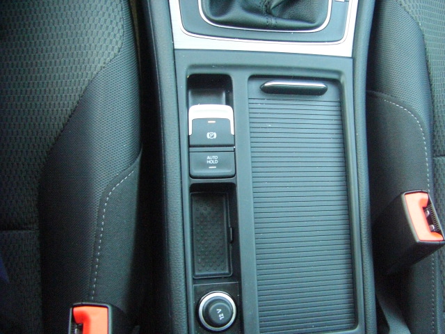 VOLKSWAGEN GOLF 1.6 TDI 110CV