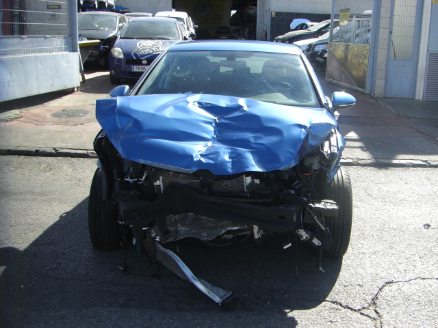 VOLKSWAGEN GOLF 1.6 TDI 110CV