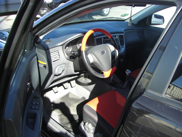 KIA RIO 1.6 GASOLINA 111CV