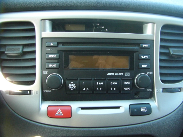 KIA RIO 1.6 GASOLINA 111CV