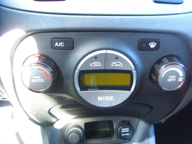 KIA RIO 1.6 GASOLINA 111CV