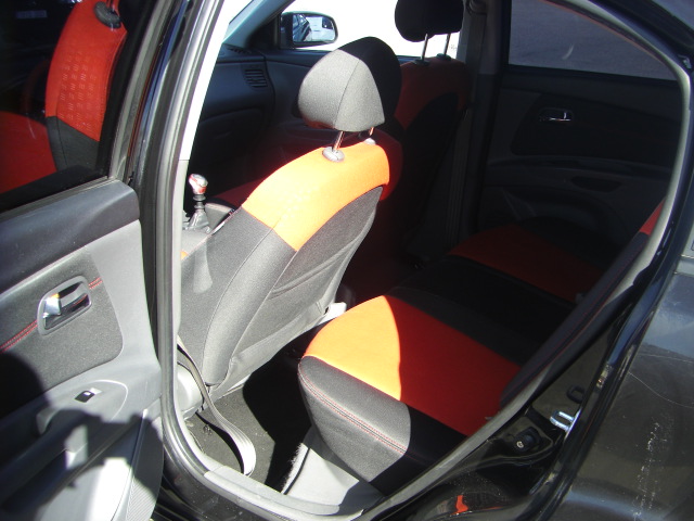 KIA RIO 1.6 GASOLINA 111CV