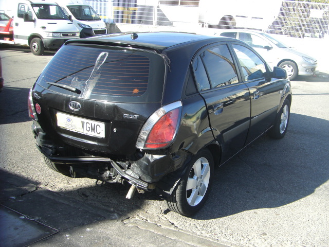 KIA RIO 1.6 GASOLINA 111CV