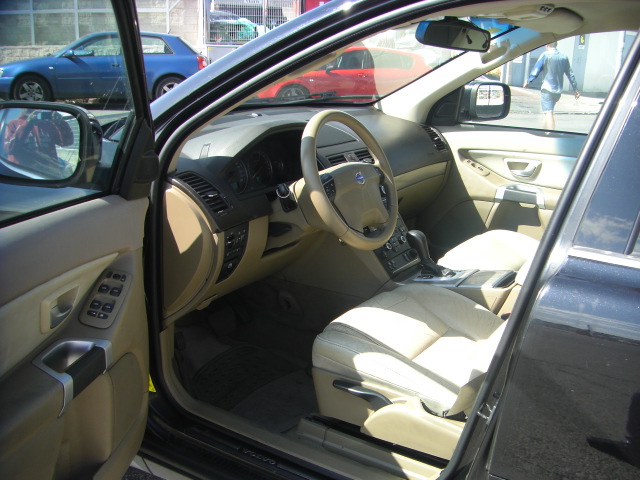 VOLVO XC 90 AUTOMATICO 2.4 D 185CV 7PLAZAS