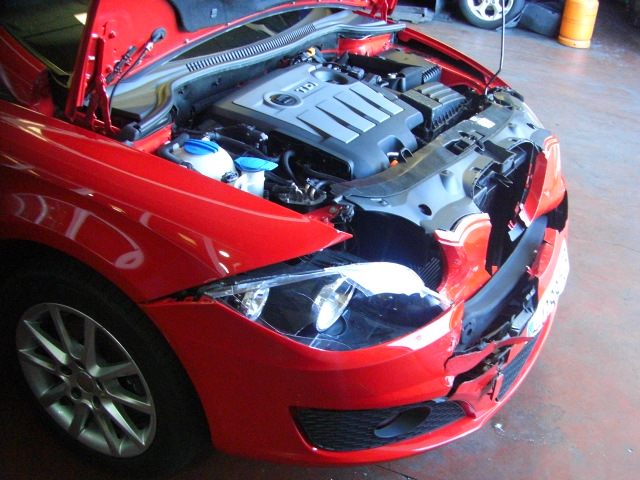 SEAT LEON 1.6 TDI COPA 90CV