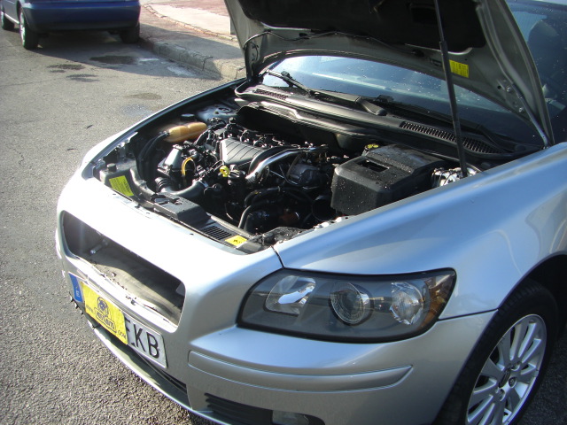 VOLVO V50 2.0 D 136CV