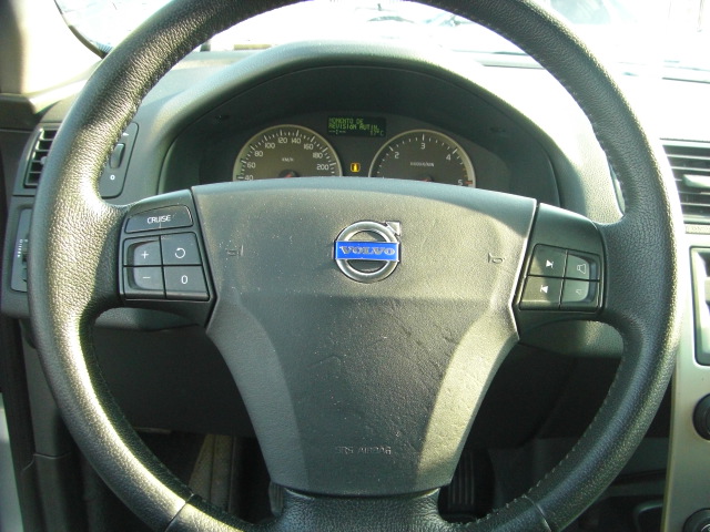 VOLVO V50 2.0 D 136CV