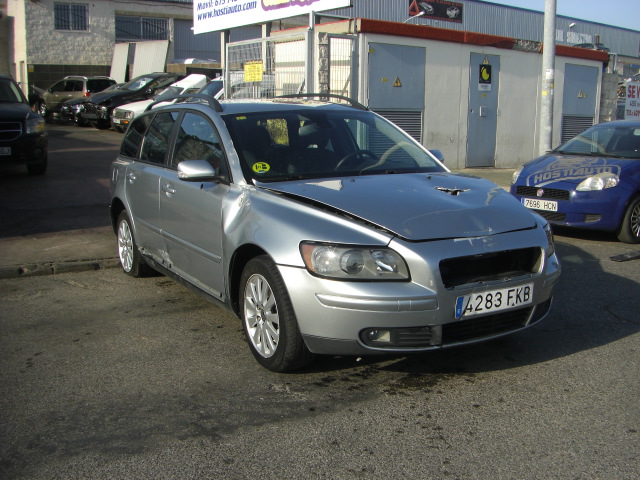 VOLVO V50 2.0 D 136CV