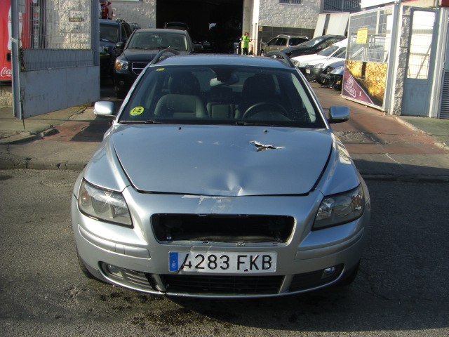 VOLVO V50 2.0 D 136CV