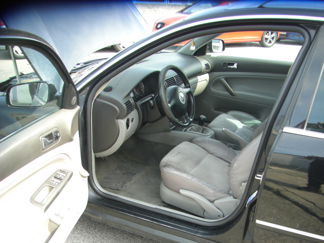 VOLKSWAGEN PASSAT VARIANT 1.9 TDI 100CV