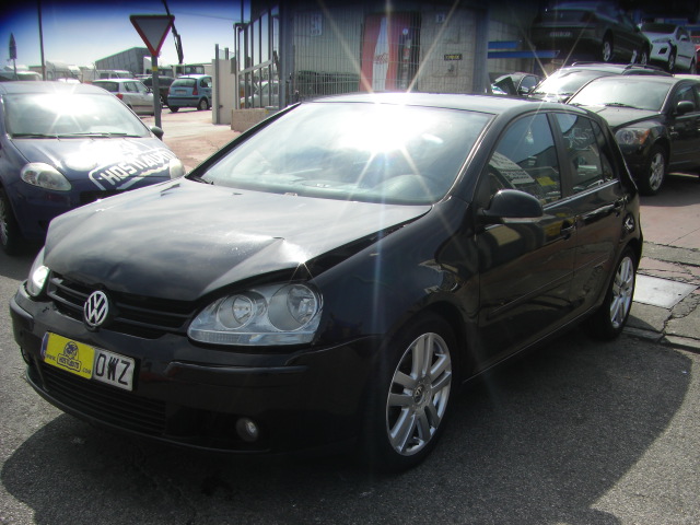 VOLKSWAGEN GOLF 1.9 TDI 105CV