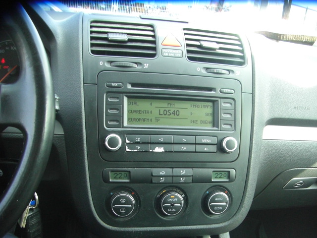 VOLKSWAGEN GOLF 1.9 TDI 105CV