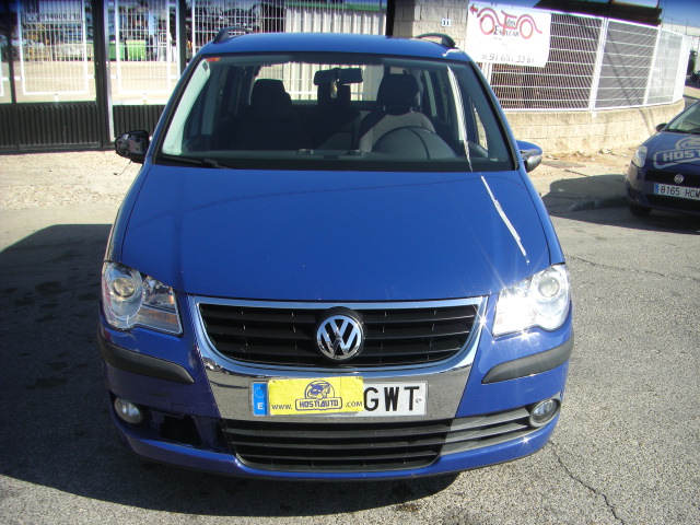 VOLKSWAGEN TOURAN 1.9 TDI 105CV 7 PLAZAS