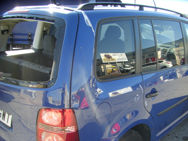 VOLKSWAGEN TOURAN 1.9 TDI 105CV 7 PLAZAS