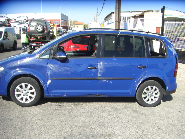 VOLKSWAGEN TOURAN 1.9 TDI 105CV 7 PLAZAS