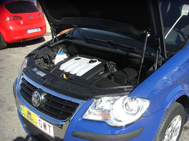 VOLKSWAGEN TOURAN 1.9 TDI 105CV 7 PLAZAS