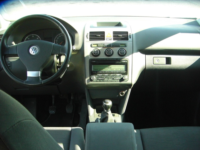 VOLKSWAGEN TOURAN 1.9 TDI 105CV 7 PLAZAS