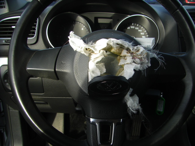 VOLKSWAGEN GOLF VARIANT 1.6 TDI 105CV