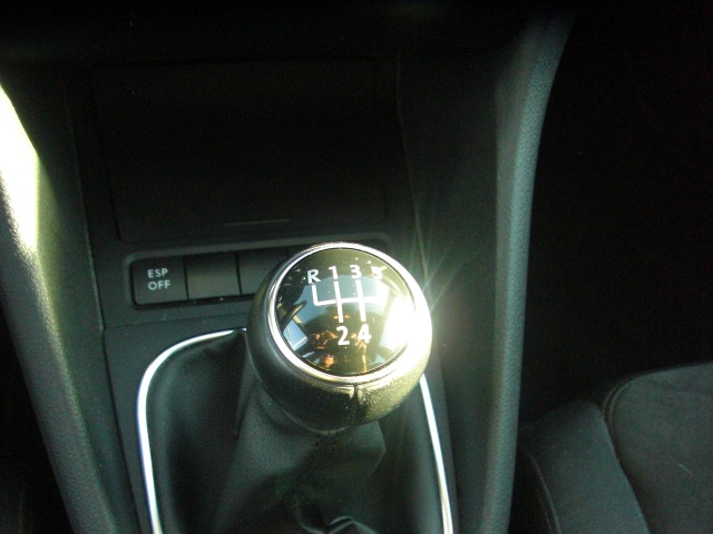 VOLKSWAGEN GOLF VI 1.6 TDI 105CV