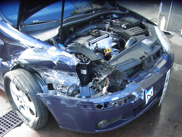 VOLKSWAGEN GOLF V 2.0 TDI 140CV 4MOTION