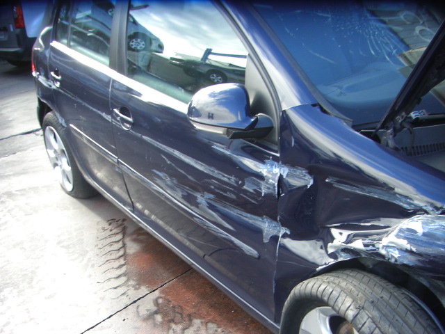 VOLKSWAGEN GOLF V 2.0 TDI 140CV 4MOTION