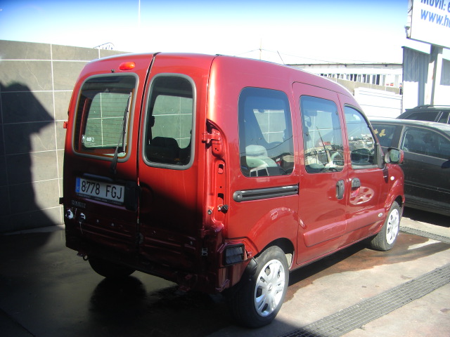 RENAULT KANGOO LUXE PRIVILEGE 1.6 GASOLINA 95CV