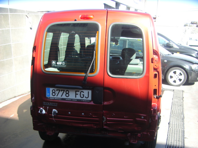 RENAULT KANGOO LUXE PRIVILEGE 1.6 GASOLINA 95CV