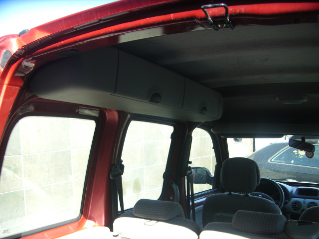 RENAULT KANGOO LUXE PRIVILEGE 1.6 GASOLINA 95CV
