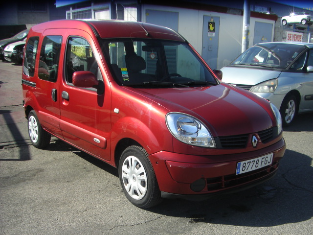RENAULT KANGOO LUXE PRIVILEGE 1.6 GASOLINA 95CV