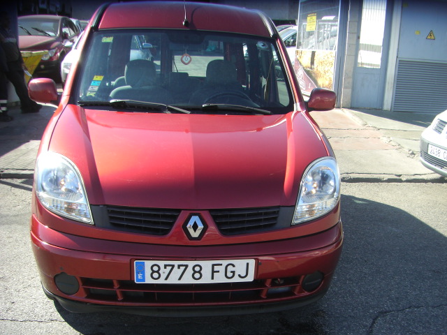 RENAULT KANGOO LUXE PRIVILEGE 1.6 GASOLINA 95CV
