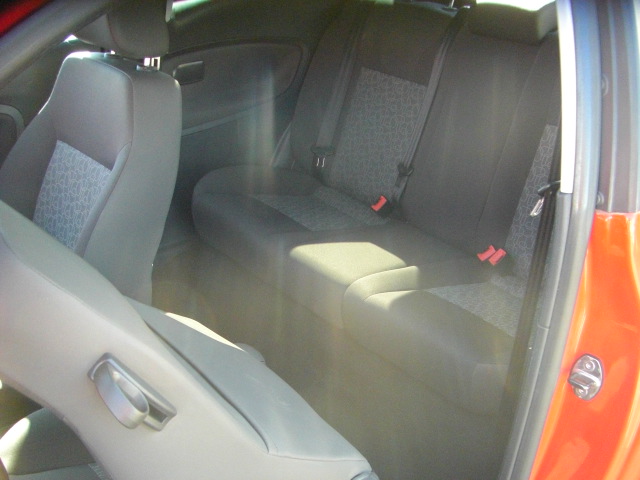 SEAT IBIZA 1.4 I GASOLINA 85CV