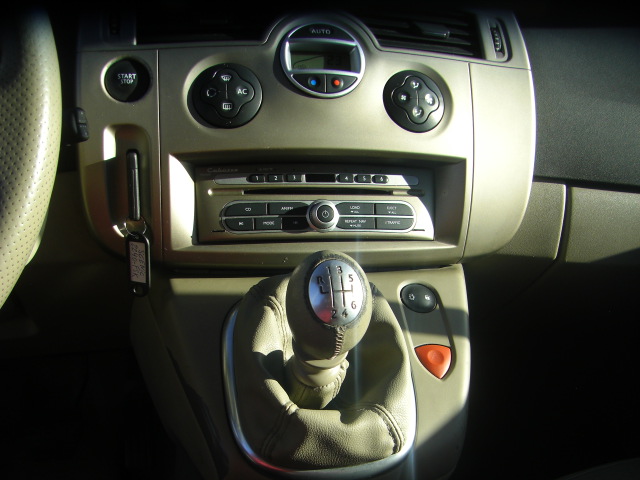 RENAULT GRAND SCENIC 1.5 DCI 105CV 7PLAZAS