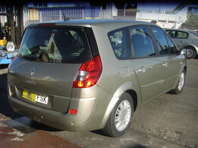 RENAULT GRAND SCENIC 1.5 DCI 105CV 7PLAZAS