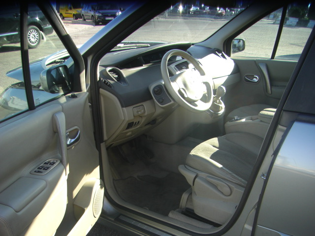 RENAULT GRAND SCENIC 1.5 DCI 105CV 7PLAZAS