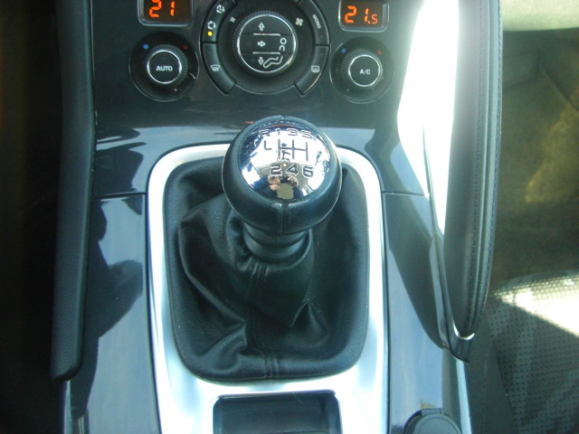 PEUGEOT 3008 PREMIUN 1.6 HDI 110CV