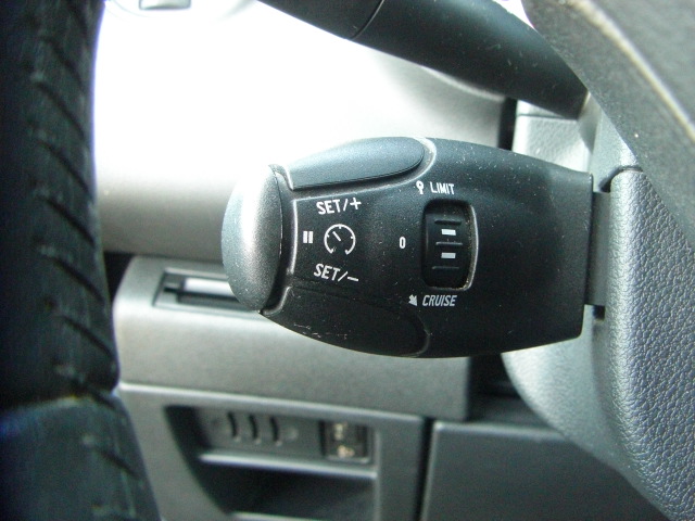 PEUGEOT 3008 PREMIUN 1.6 HDI 110CV